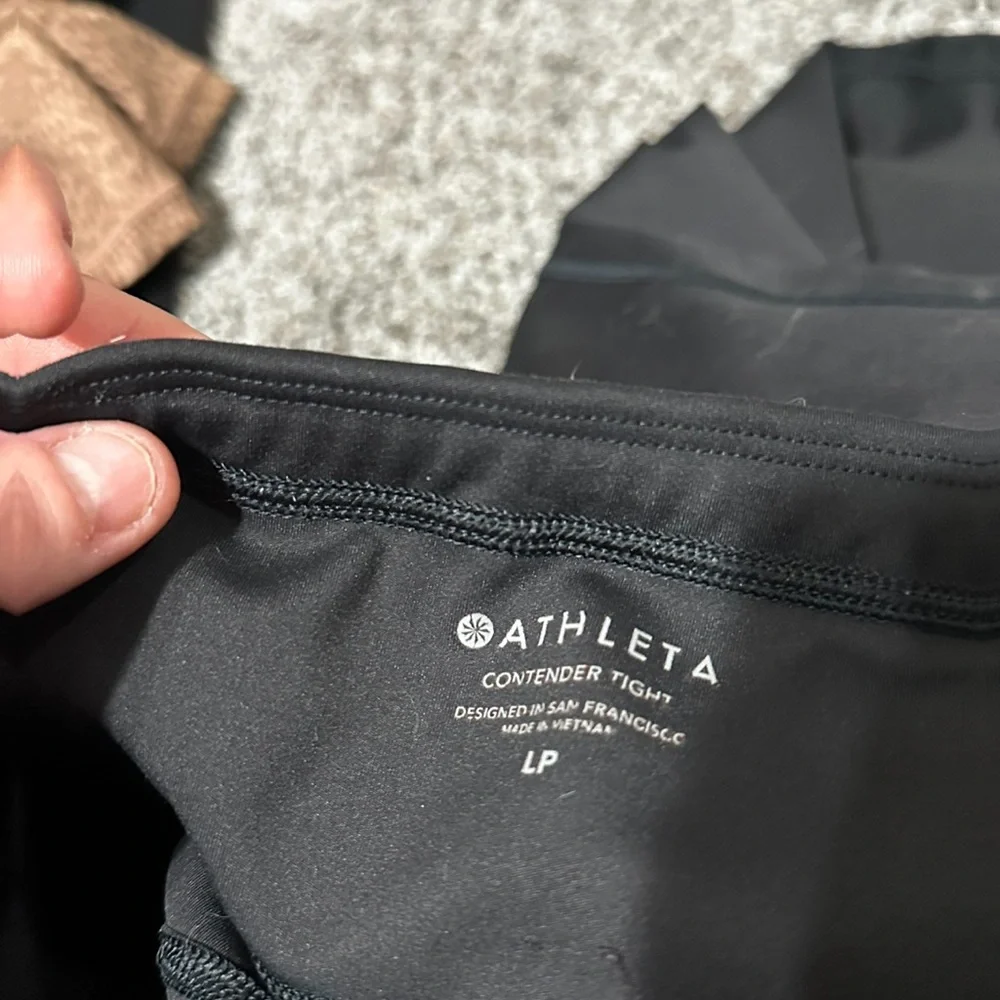 Athlete Leggings bundle M/Lp 2 new and never worn - Picture 9 of 9